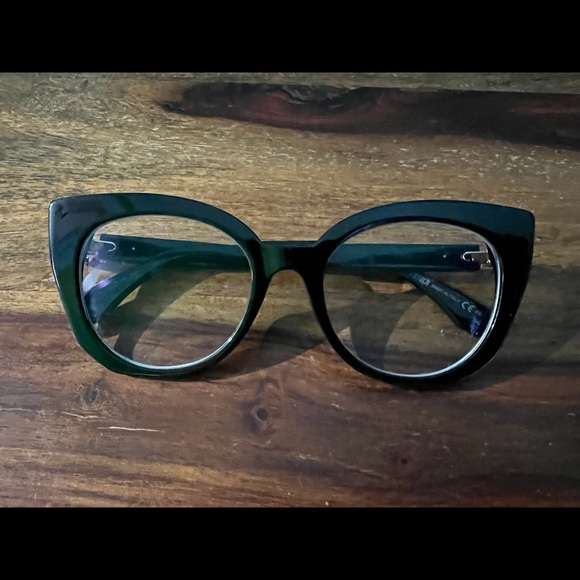 Authentic FENDI EYEGLASSES - Picture 3 of 5